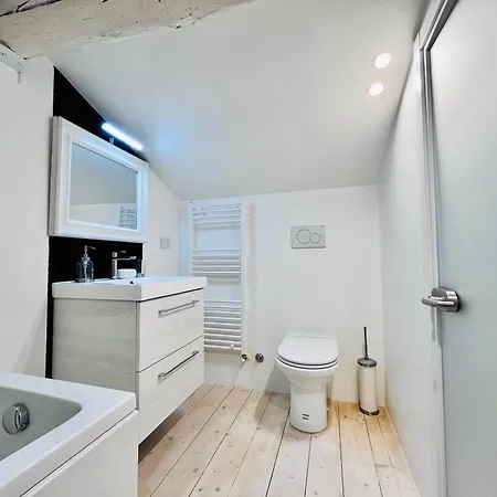 Riverside Loft Navigli - Spacious Two-Bedroom Apartment Milan Exterior photo
