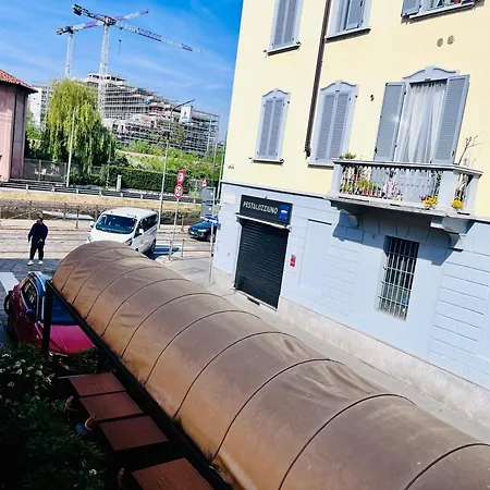 Riverside Loft Navigli - Spacious Two-Bedroom Apartment Milan Exterior photo